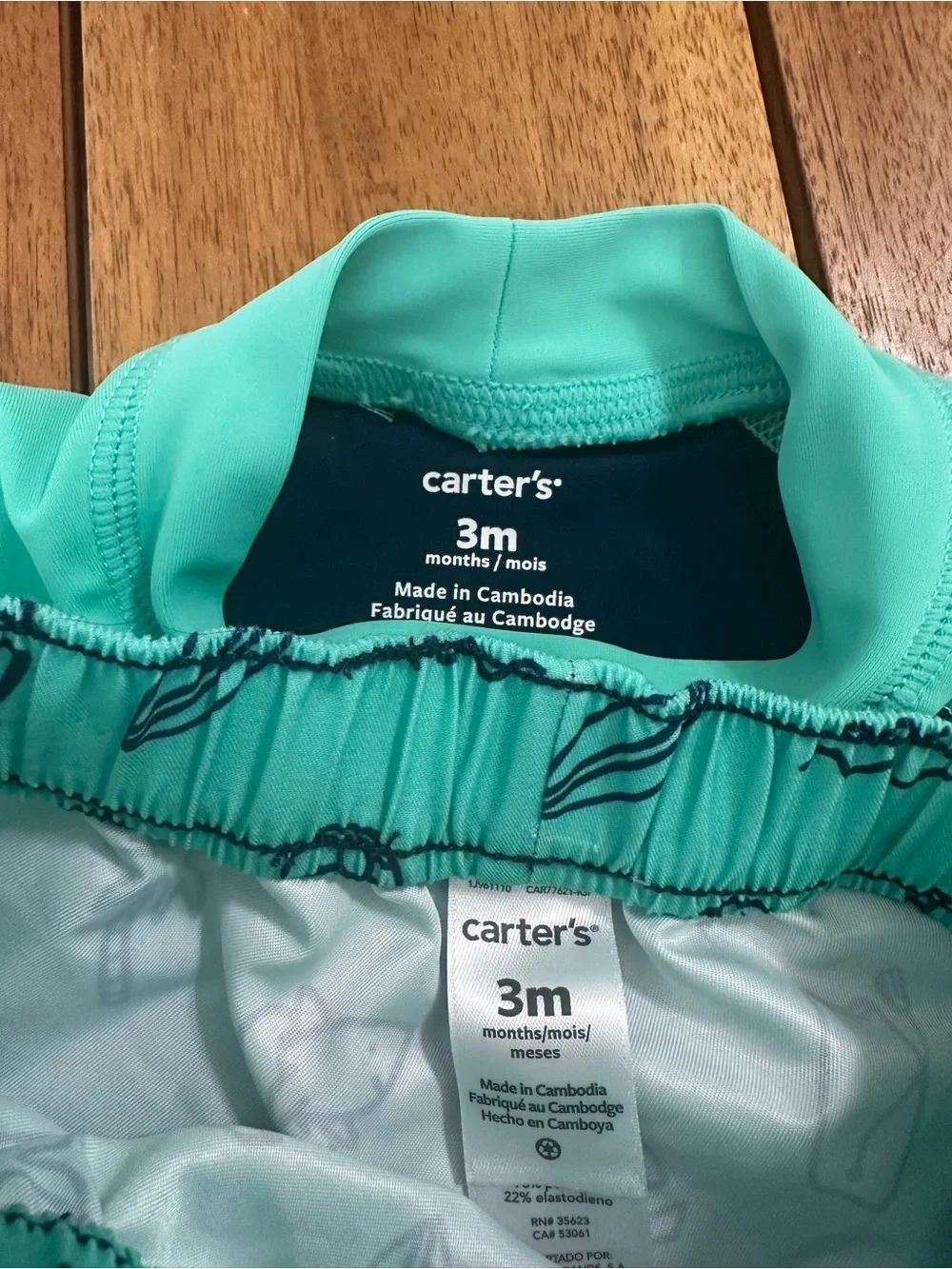 Carter's Navy & Teal 'Swimmer in Training' Rash Guard with Swim Shorts size 3m